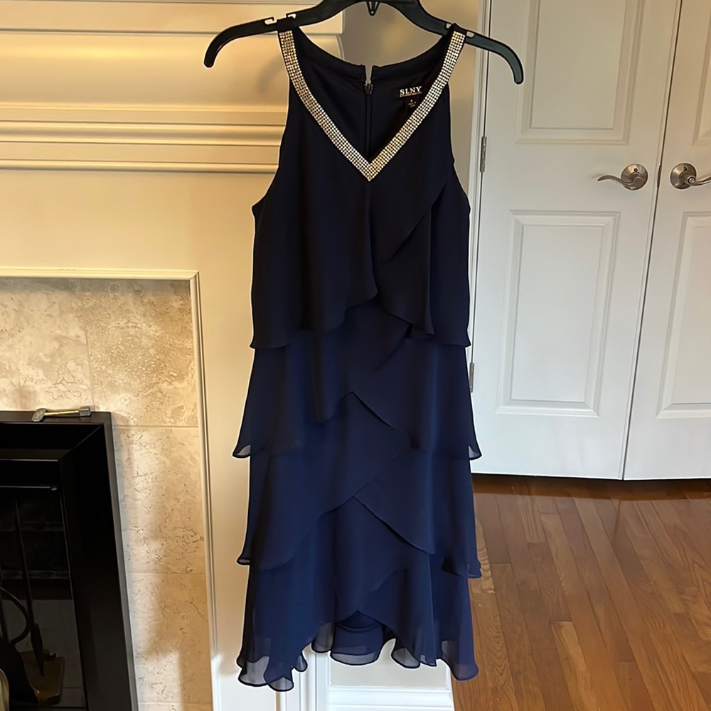 SLNY Navy Cocktail dress. Size 8
